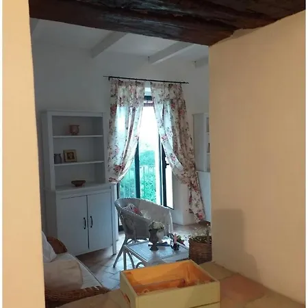 Le Nel Borgo בית נופש Crucoli